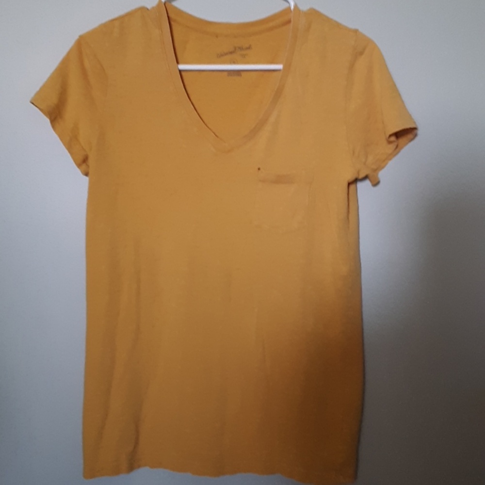 Montery V-neck